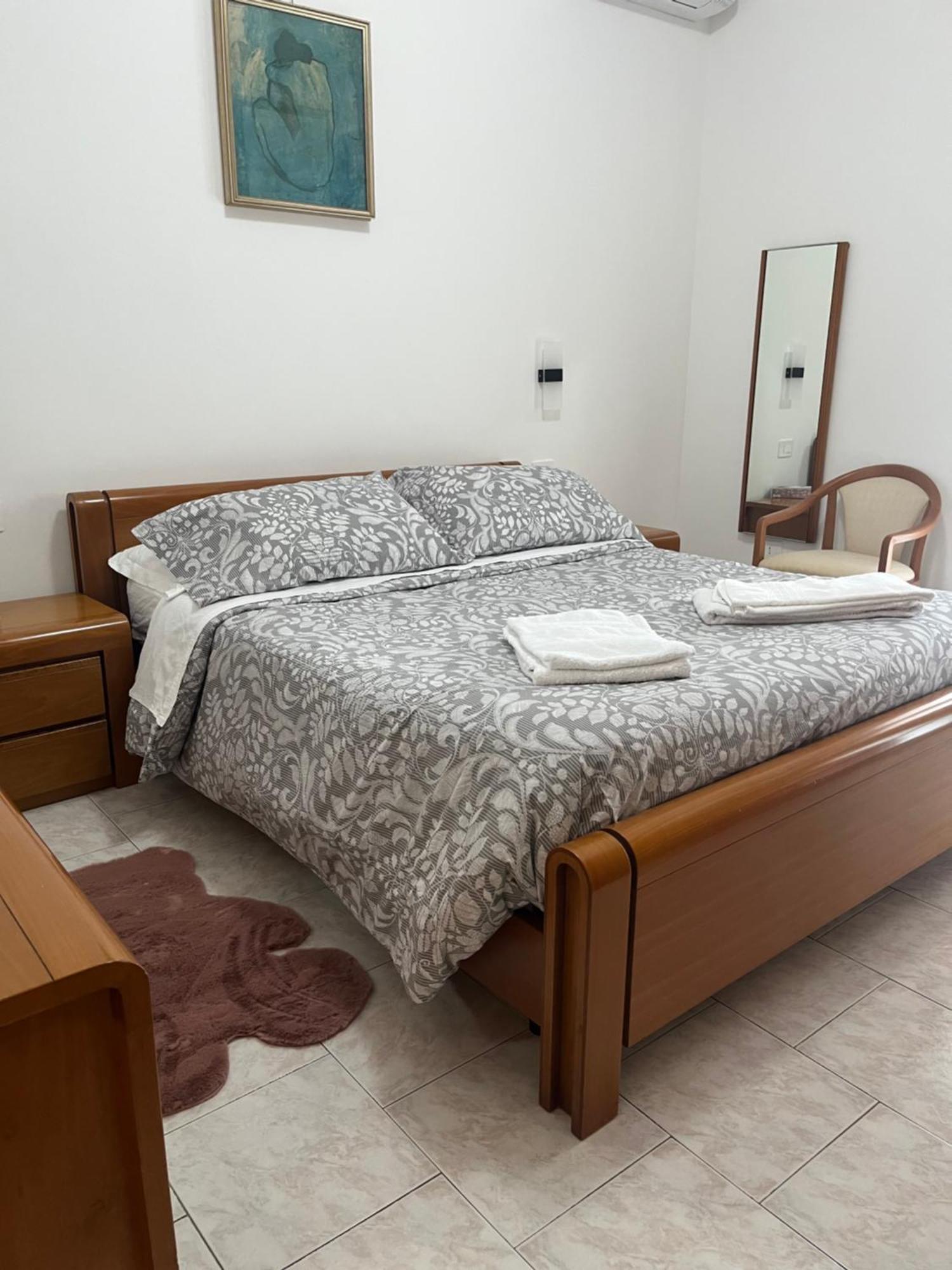 Casa Vacanze Tardy E Benech Савона Экстерьер фото